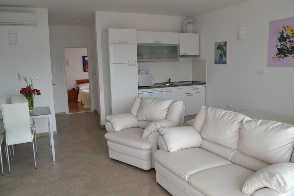 Apartments Oklopcic Trogir Phòng bức ảnh